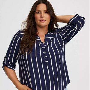 Torrid Harper Challis 3/4 sleeve blouse